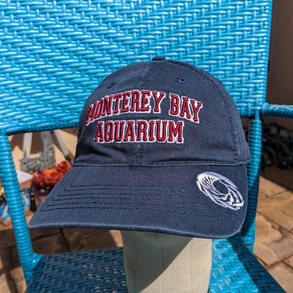 Monterey Bay Aquarium hat